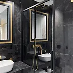 The Unique Hotel 4*
