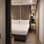 Hotel The Unique 4*