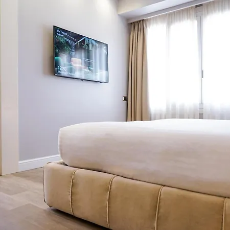 The Unique ミラノ