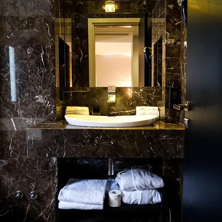 The Unique ミラノ