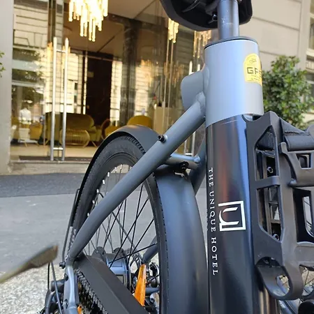 The Unique ホテル