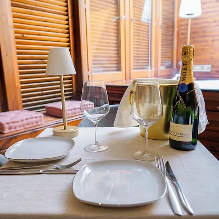 The Unique ミラノ