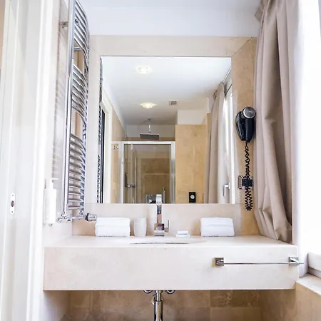 Hotel The Unique Brera 4*