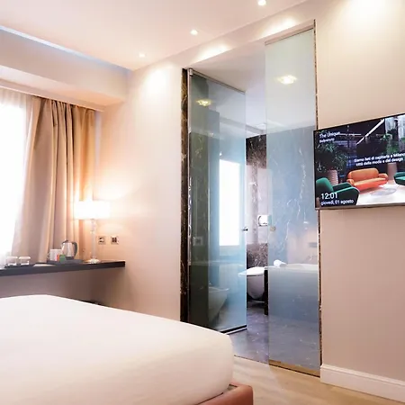 The Unique Brera Hotel 4*