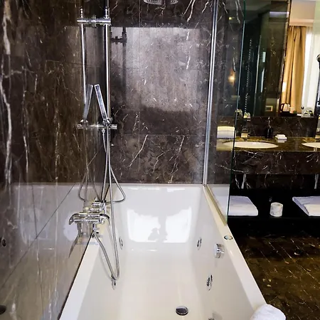The Unique Otel 4*