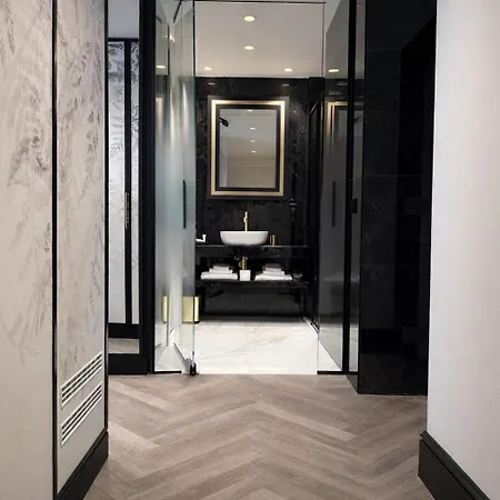 The Unique Brera Hotel 4*